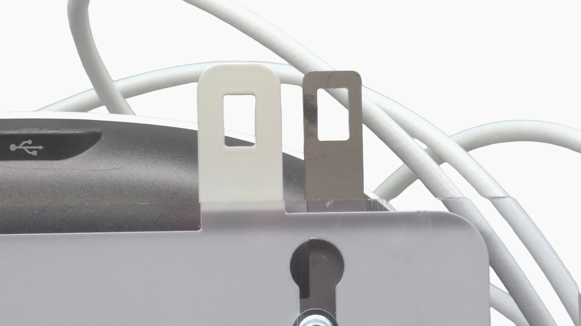 Kombinierte Halterung für Aruba Access Points und Patchantennen Kombinierte Halterung für Aruba Access Points und Patchantennen